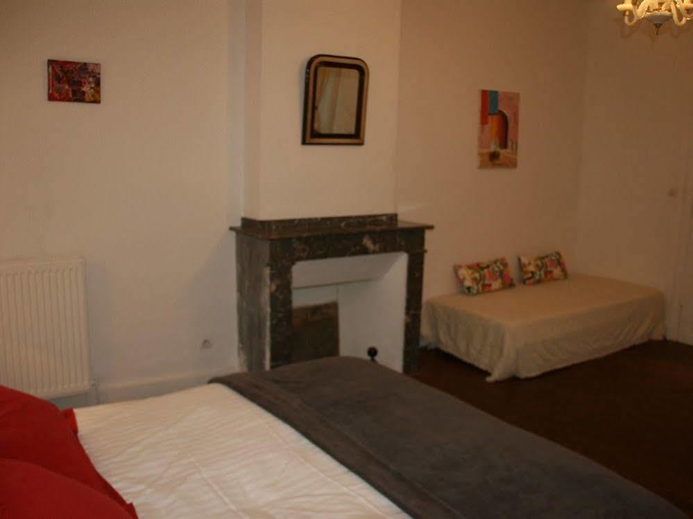 Bed and Breakfast L'Affable Les Cammazes Екстер'єр фото
