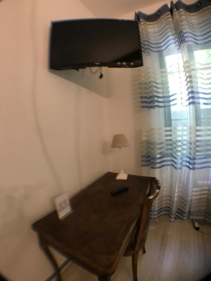Bed and Breakfast L'Affable Les Cammazes Екстер'єр фото